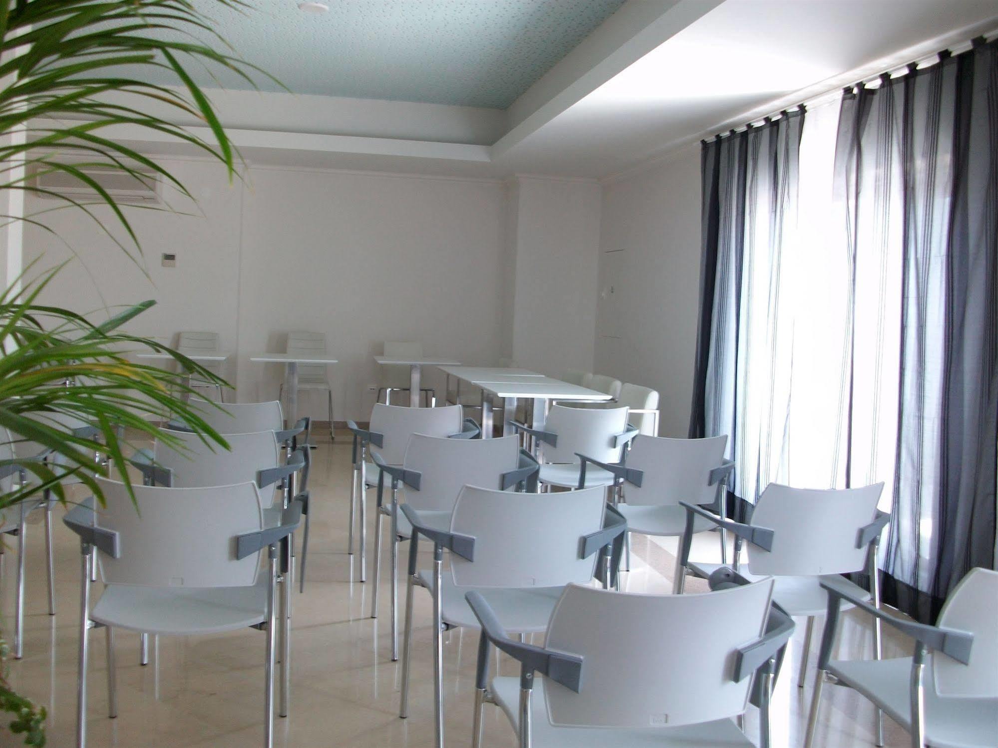 Dom Joao Hotel Entroncamento Kültér fotó